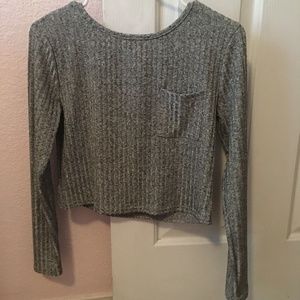 Long sleeve gray shirt